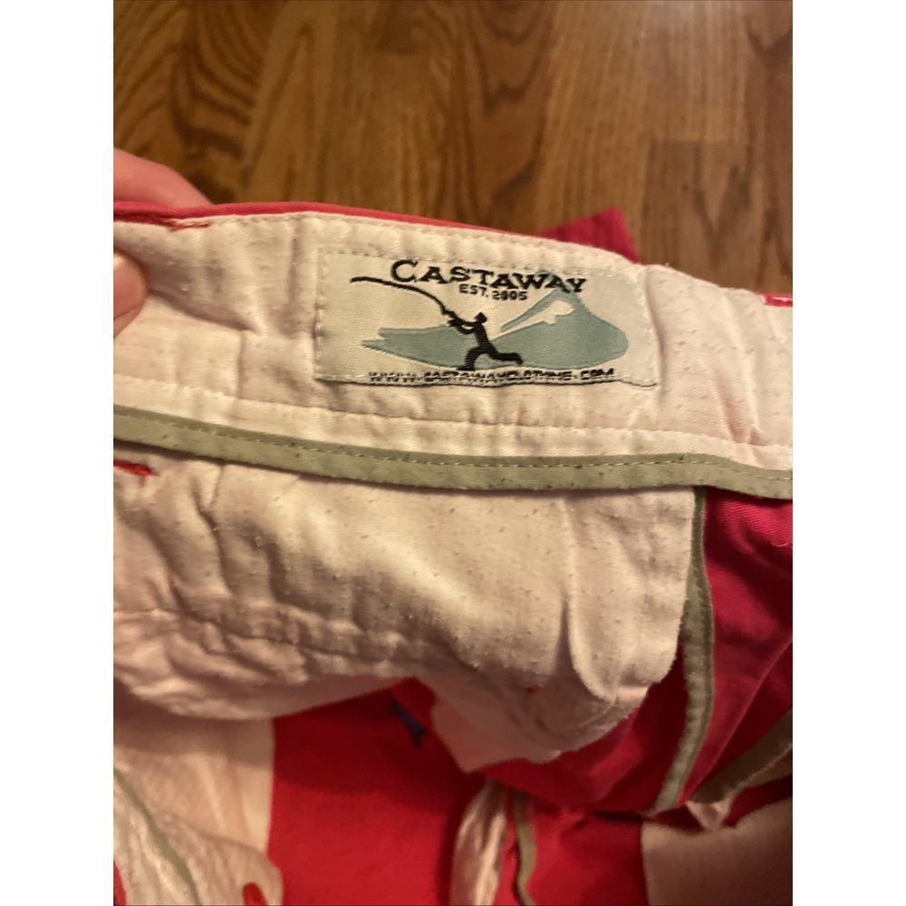 Castaway Nantucket Island Men's Chino Shorts Pink Shark Print Size 34 Beach - Picture 4 of 7
